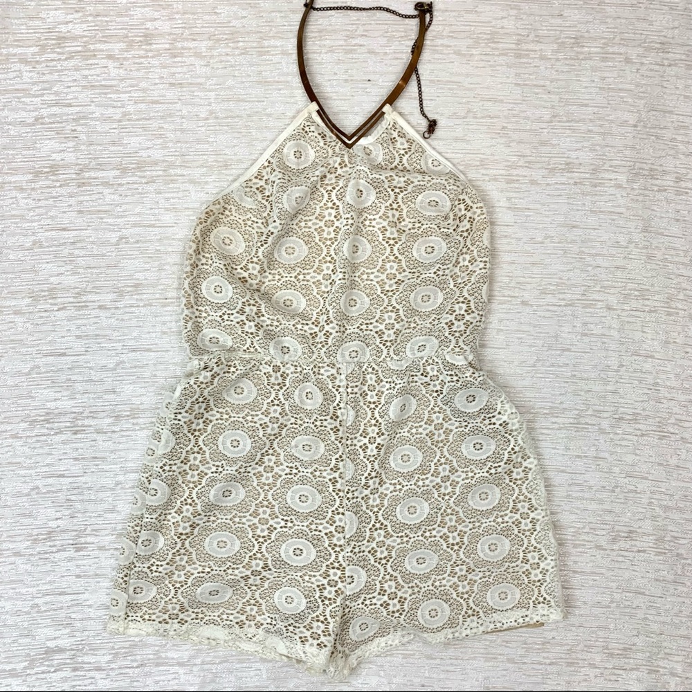 San Julian laced romper Metal neck ring closure
